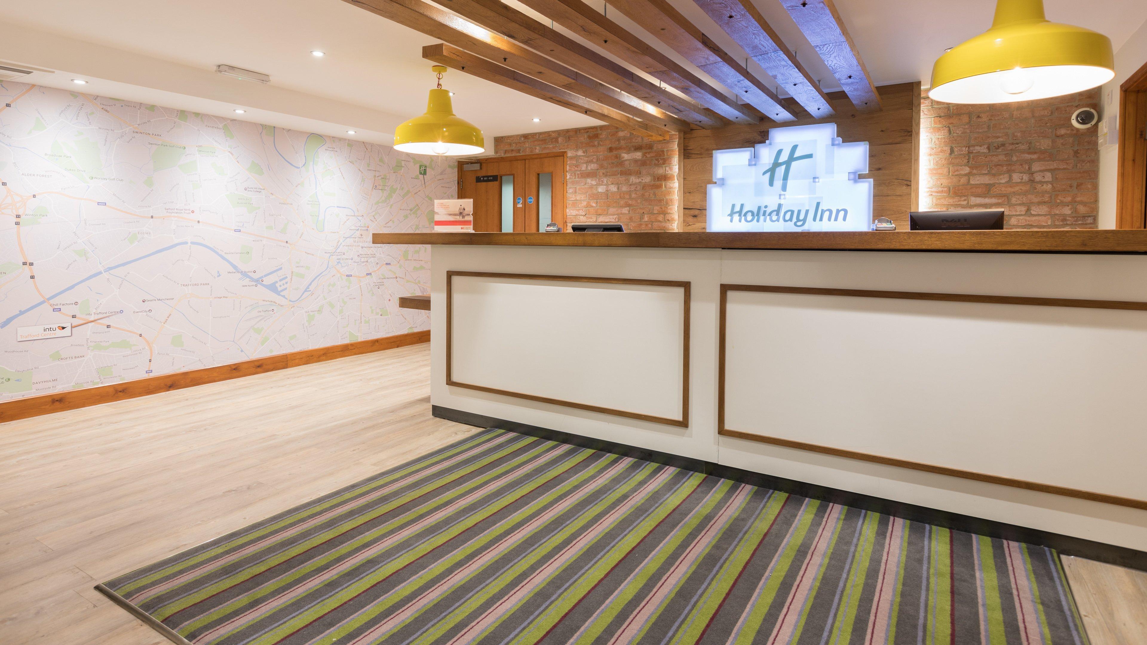 Holiday Inn Manchester - Central Park, An Ihg Hotel Exterior photo