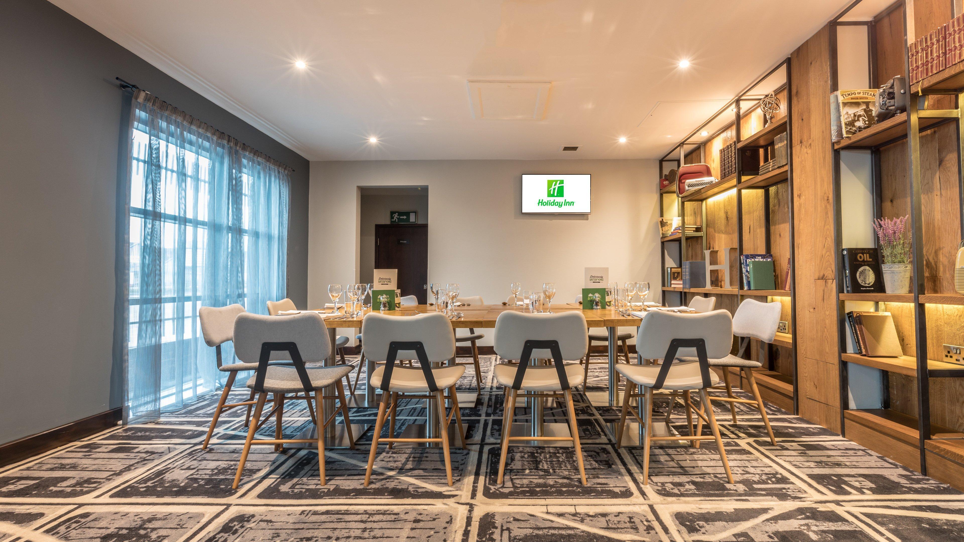 Holiday Inn Manchester - Central Park, An Ihg Hotel Exterior photo